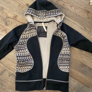 Lululemon sweater